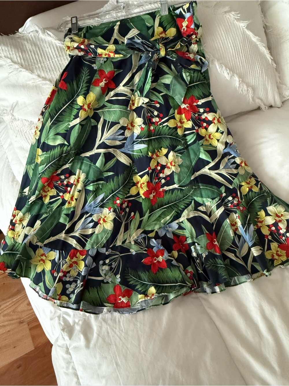 Zara Navy A-Line Tropical Floral Tie-Waist Skirt